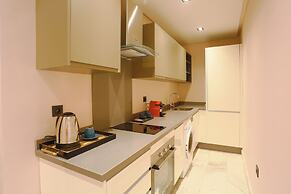 Les Joyeux Luxury Suites & Appart