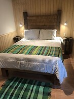 Magellanicus Rustic Suites