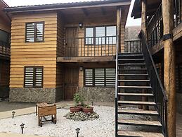 Magellanicus Rustic Suites