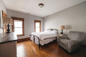 4BDR Broomhead Farmhouse Main House