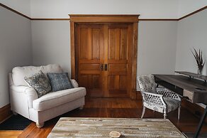 4BDR Broomhead Farmhouse Main House