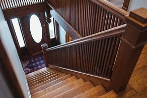 4BDR Broomhead Farmhouse Main House