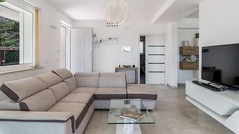 Villa I Chiani 8 Emma Villas