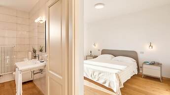 Casale Grottini 8 Emma Villas