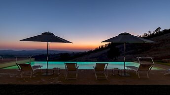 Casale Grottini 8 Emma Villas