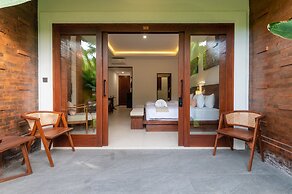 Griya Shanti Suites