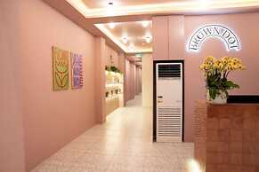 Brown Dot Hotel Saigon Airport