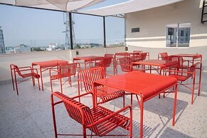 Brown Dot Hotel Saigon Airport