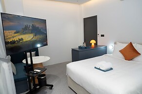 Brown Dot Hotel Saigon Airport