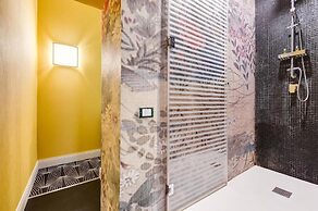 Premium Private Suites