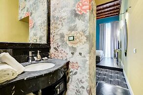 Premium Private Suites