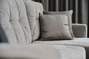 Moonlight Apartment by Renters