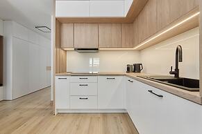 Moonlight Apartment by Renters