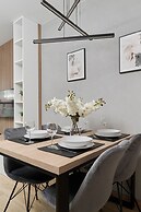 Moonlight Apartment by Renters