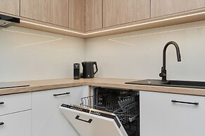 Moonlight Apartment by Renters