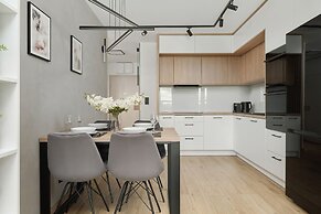 Moonlight Apartment by Renters