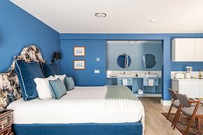 Villa Camelia Boutique House