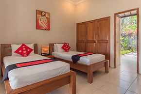 Villa Lotus Kayuputih