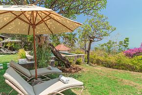 Villa Lotus Kayuputih