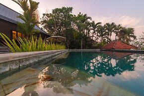 Villa Lotus Kayuputih
