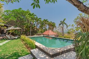 Villa Lotus Kayuputih