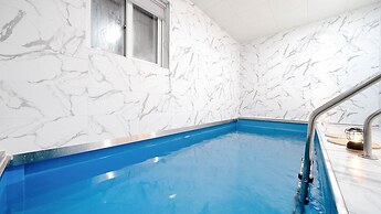 Gapyeong Orion Poolvilla Pension