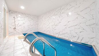 Gapyeong Orion Poolvilla Pension
