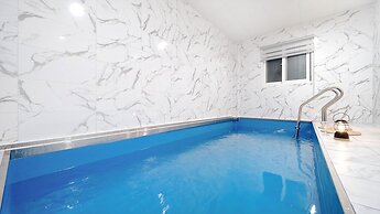 Gapyeong Orion Poolvilla Pension