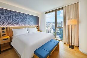 Renaissance Honolulu Hotel & Spa