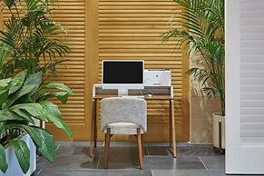 Renaissance Honolulu Hotel & Spa