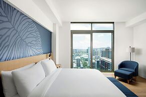 Renaissance Honolulu Hotel & Spa