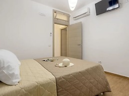 Azzurra Apartments