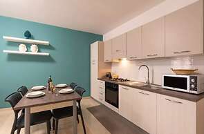 Azzurra Apartments