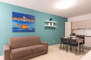Azzurra Apartments