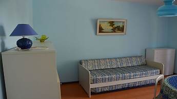 Bright Studio Close to Ponente Beach - Beahost