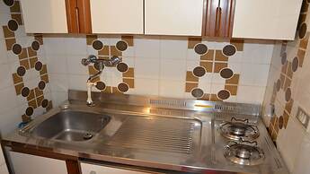 Bright Studio Close to Ponente Beach - Beahost