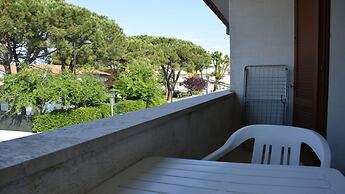 Bright Studio Close to Ponente Beach - Beahost