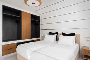 Aniv Villa by The Sea