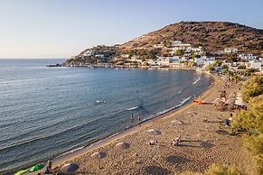 Aniv Villa by The Sea