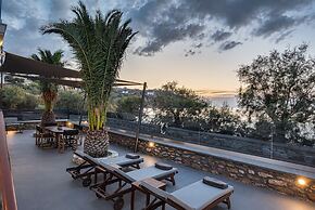 Aniv Villa by The Sea