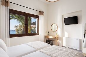 Aniv Villa by The Sea