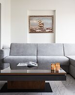 Aniv Villa by The Sea