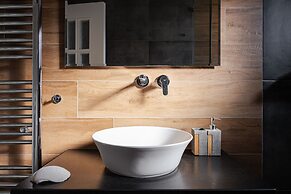 Aniv Villa by The Sea