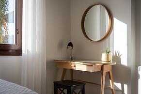 Aniv Villa by The Sea