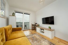 Miedziana Apartment Wrocław by Renters