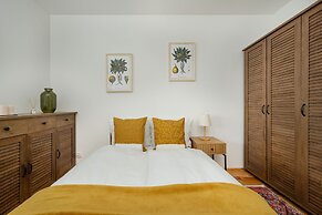 Miedziana Apartment Wrocław by Renters