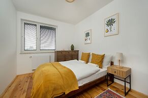 Miedziana Apartment Wrocław by Renters