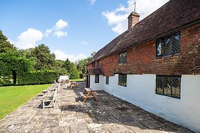 Country Home with Tennis Court & Hot Tub