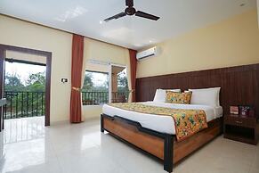 Summit Green Lake Tea Resort & Spa