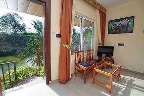 Summit Green Lake Tea Resort & Spa